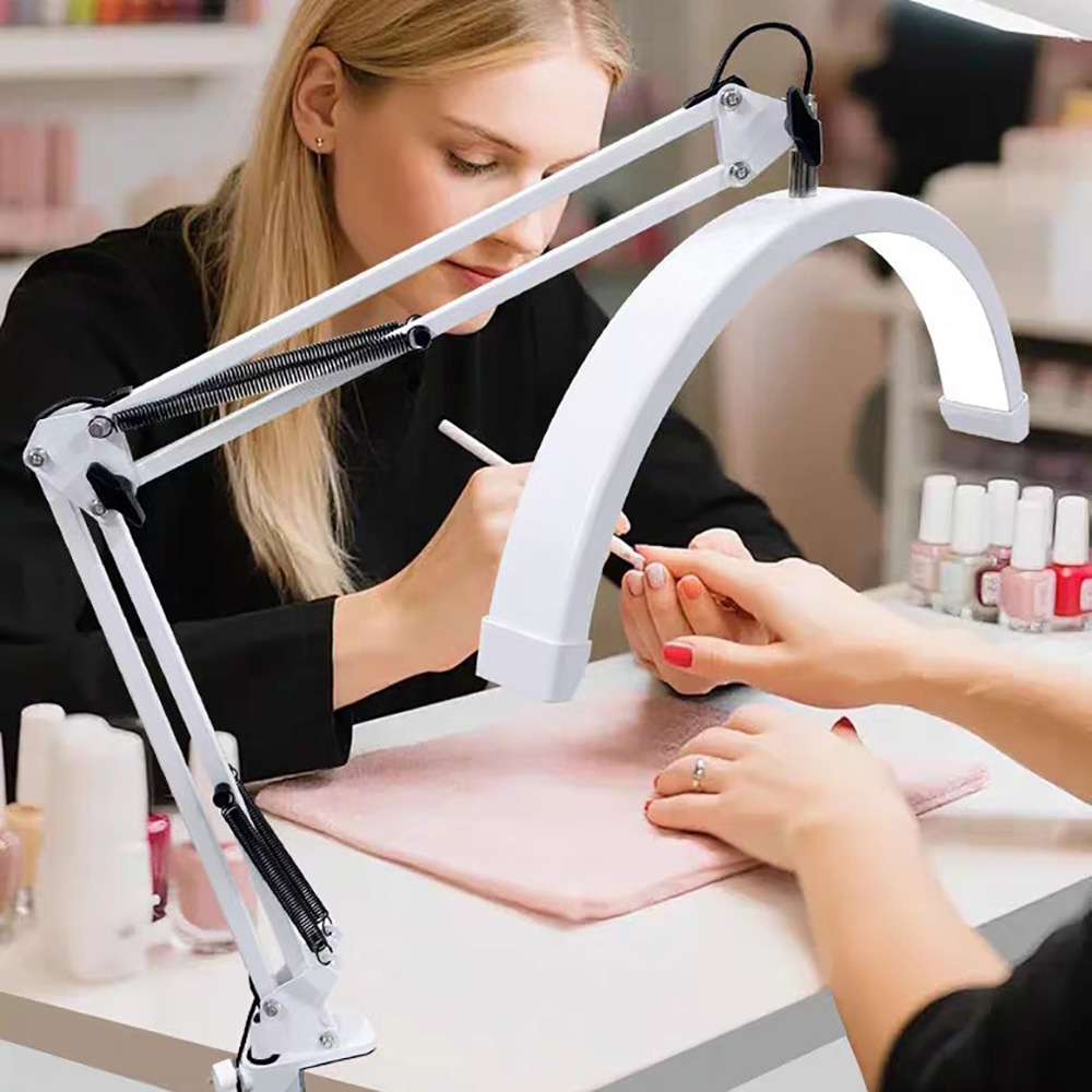 Beauty No Makeup - ضوء تعبئة قابل للتثبيت للاستخدام على
